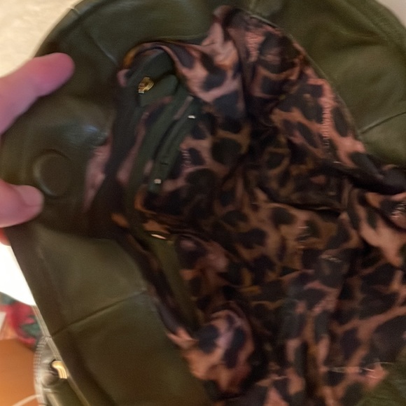 B. Makowsky Eden Shopper Bag Forest Green EUC - Picture 3 of 7